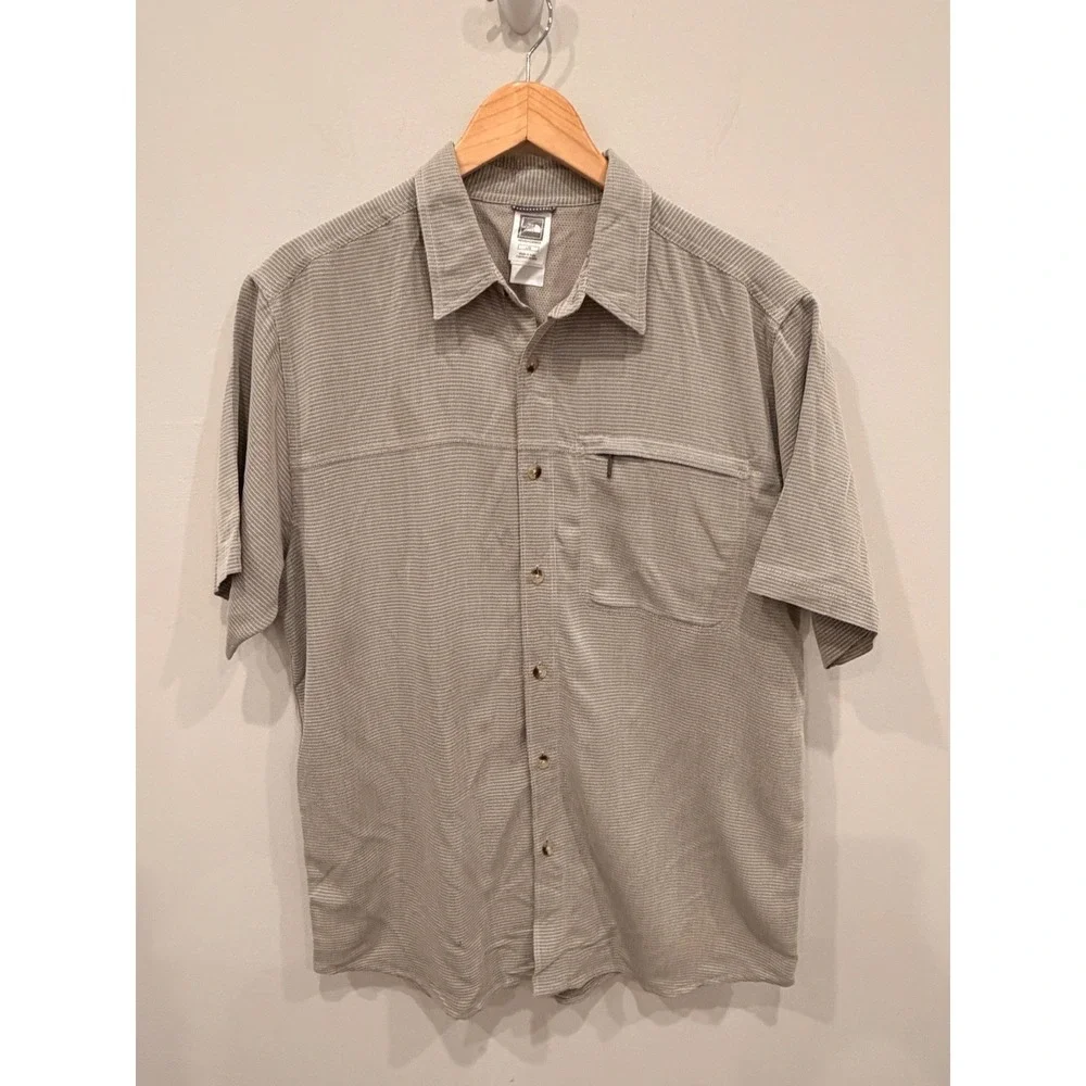 The North Face Men's Short Sleeve Button Up‎ Shirt L Gray Lightweight Mesh Lined
